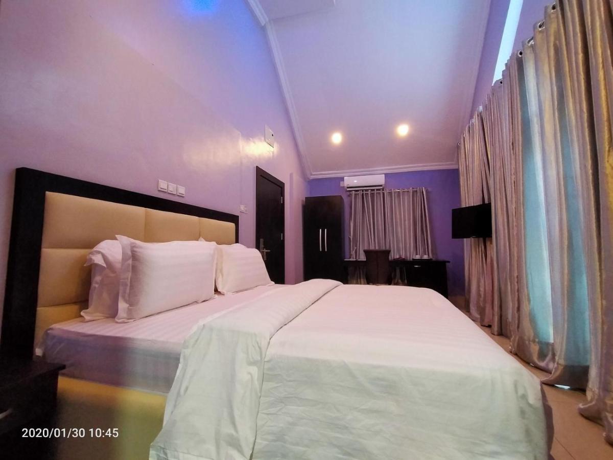 The Beckett Suites Абуджа Екстер'єр фото
